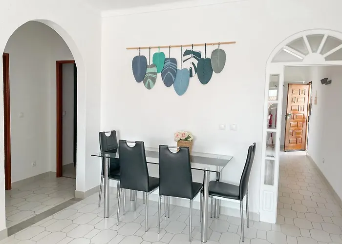 Sunny House アパート *